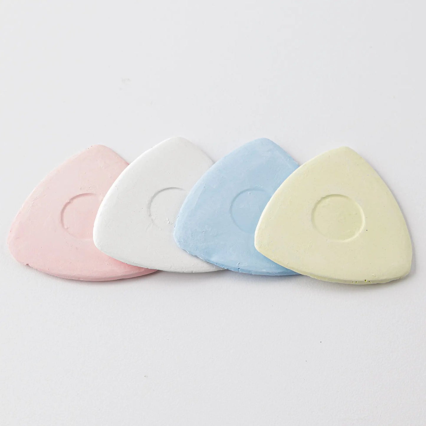 Annie's Tailor's Chalk with Case 18 Count