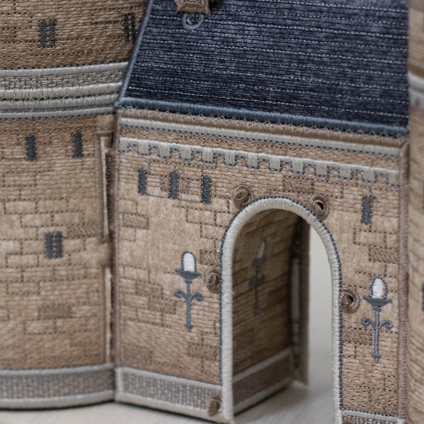 Harry Potter Freestanding Hogwarts