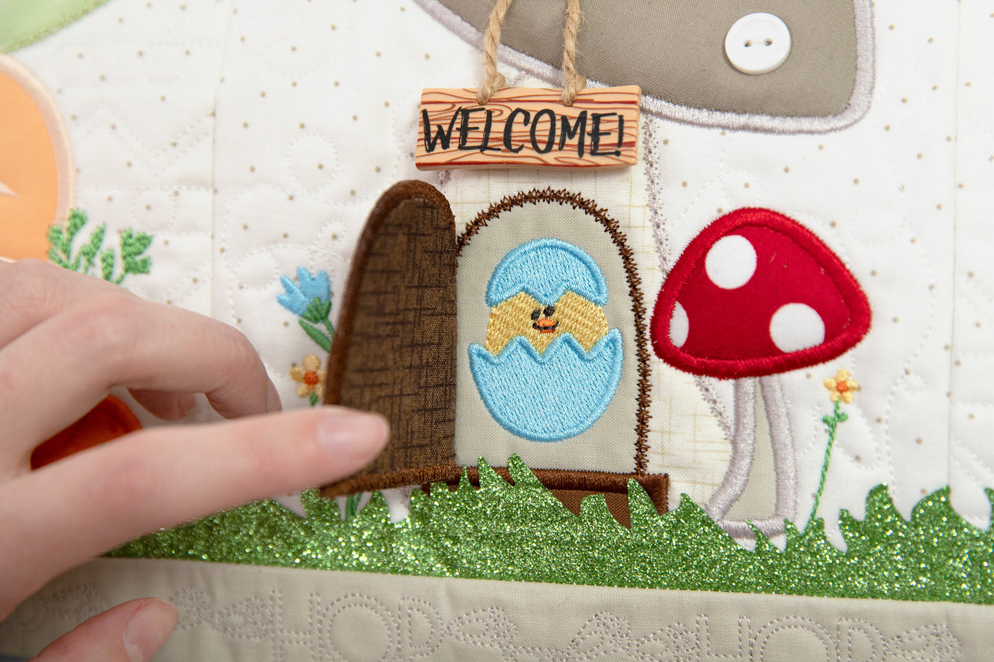 Kimberbell Hoppin' Down the Bunny Trail Bench Pillow
