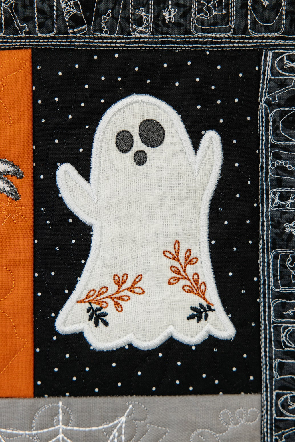 Kimberbell Pumpkins & Potions Ladder Quilt *PREORDER*