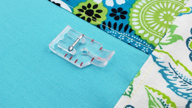 1/4" Quilting Foot - Clear