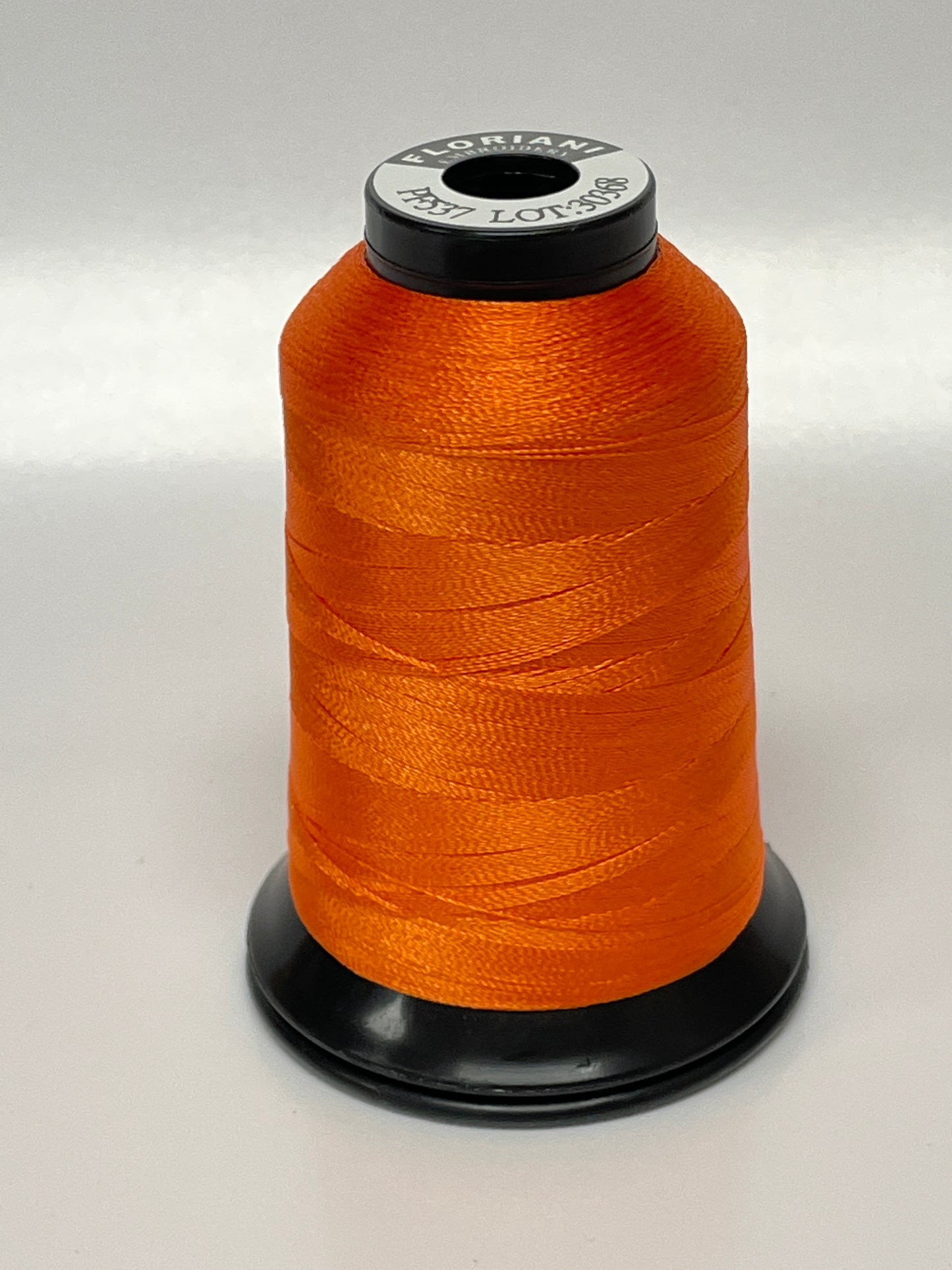 Floriani Embroidery Thread - Oranges