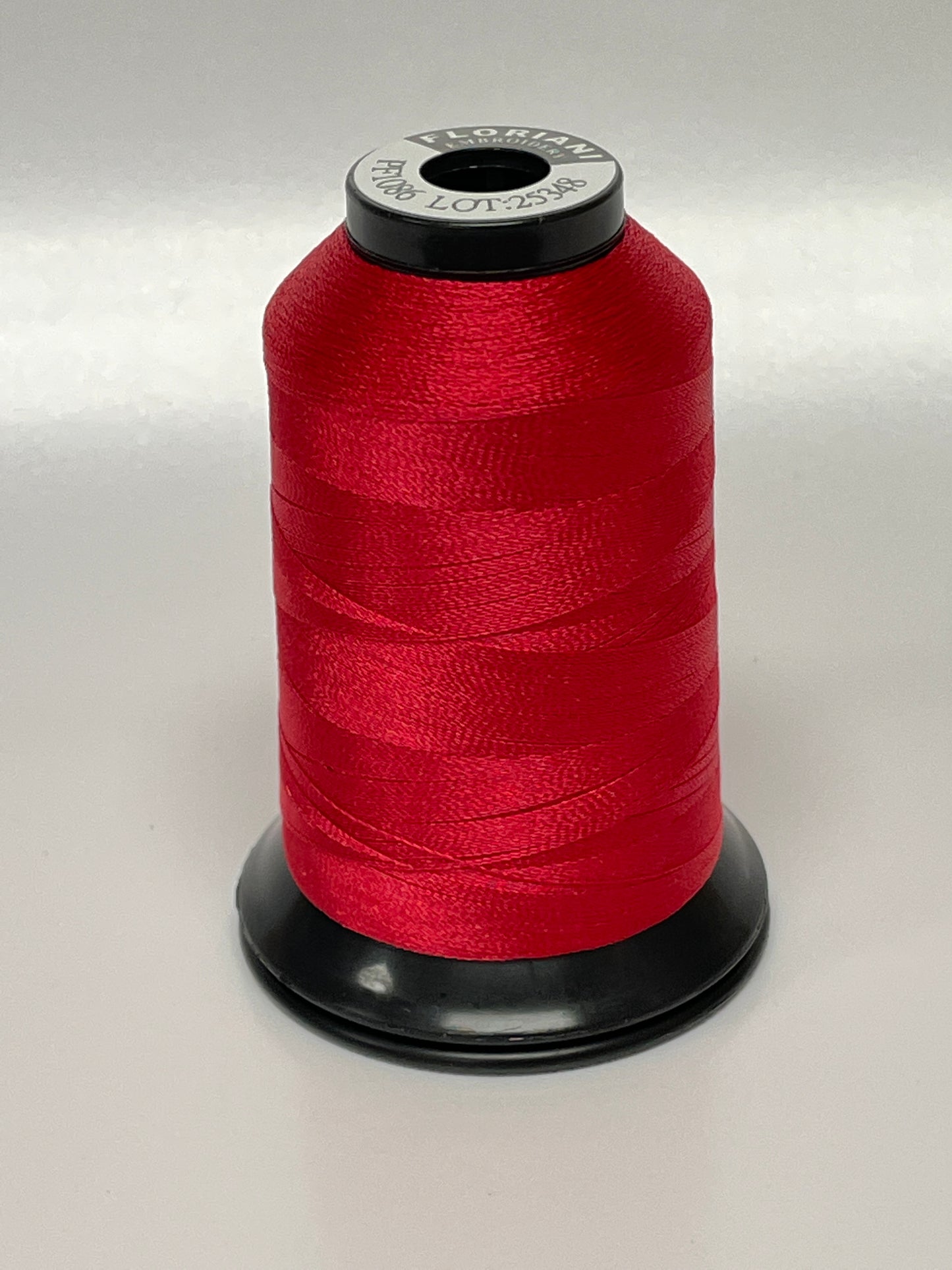 Floriani Embroidery Thread - Reds