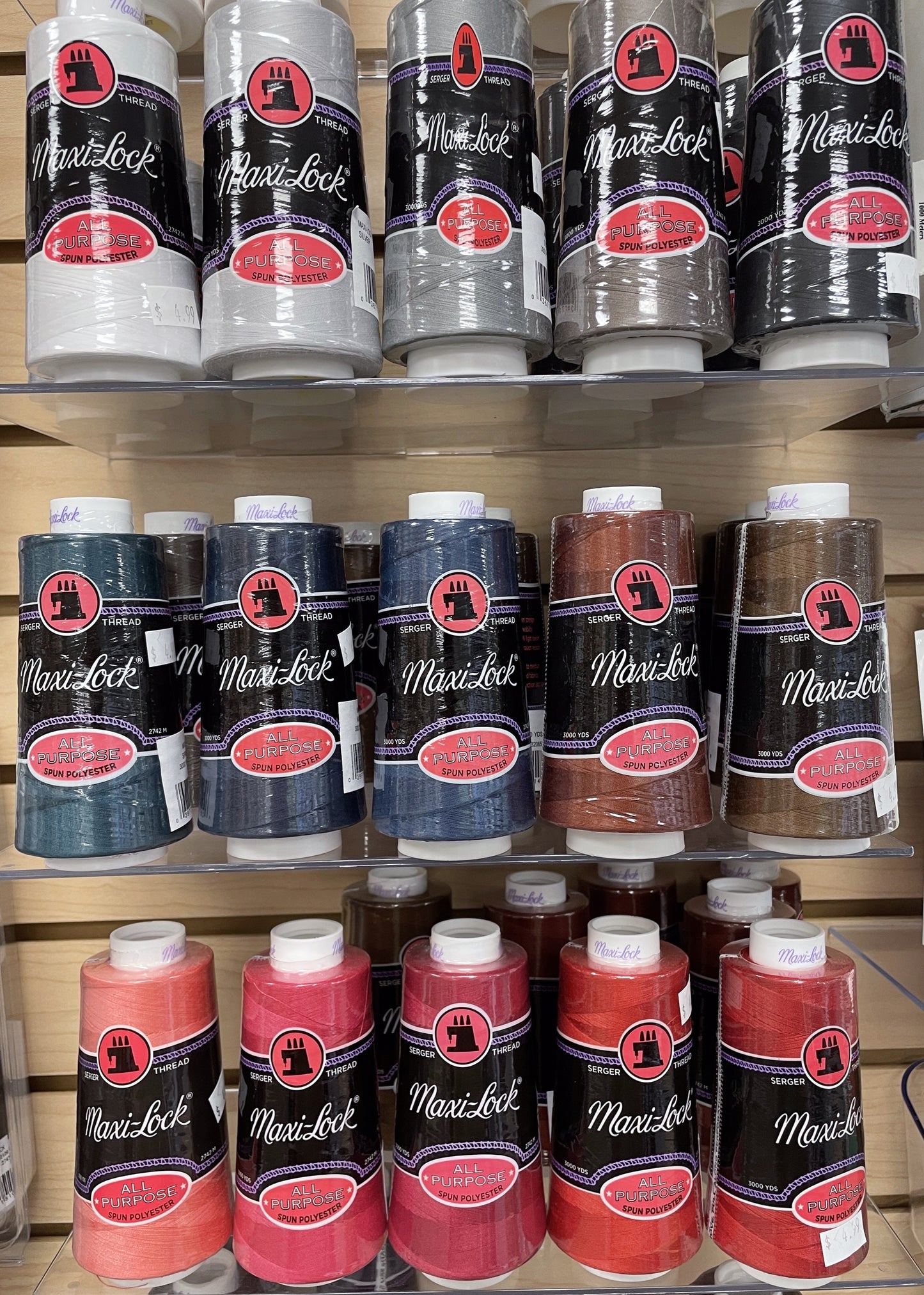 Maxi-Lock All Purpose Serger Thread