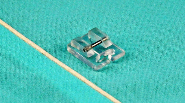 Mini Piping Foot