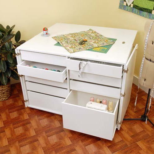 Dingo Storage Cabinet & Cutting Table