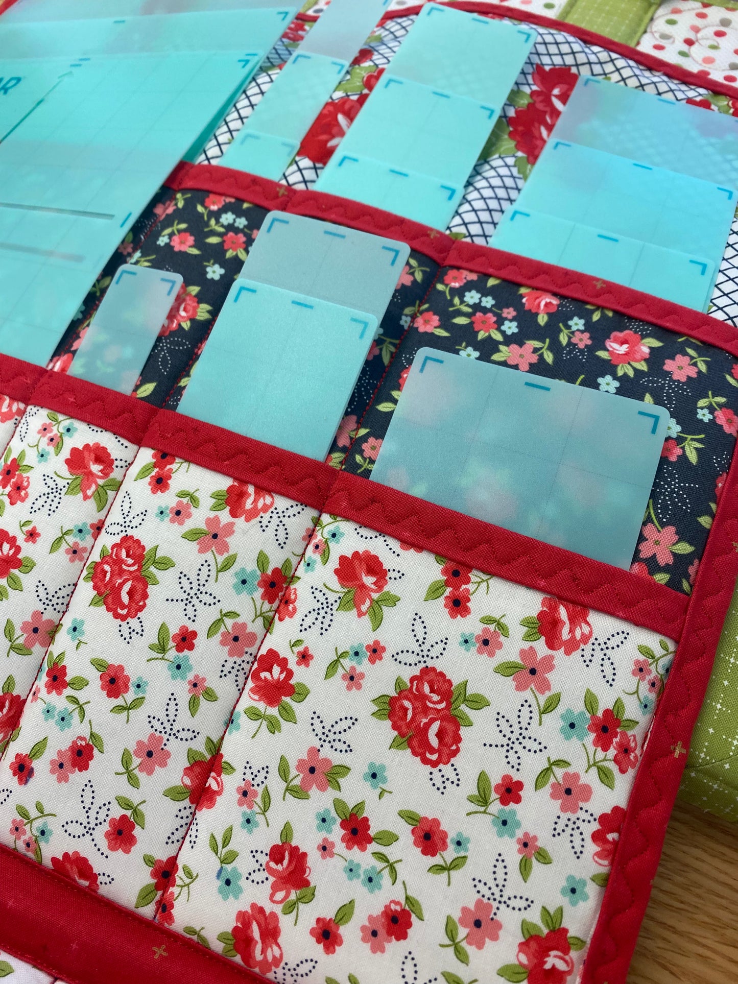 Clear Blue Tile Carrying Case Free Pattern