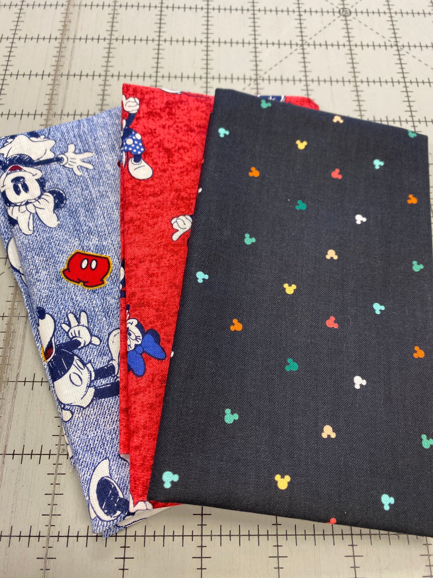 Classic Disney 3 Fat Quarter Bundle