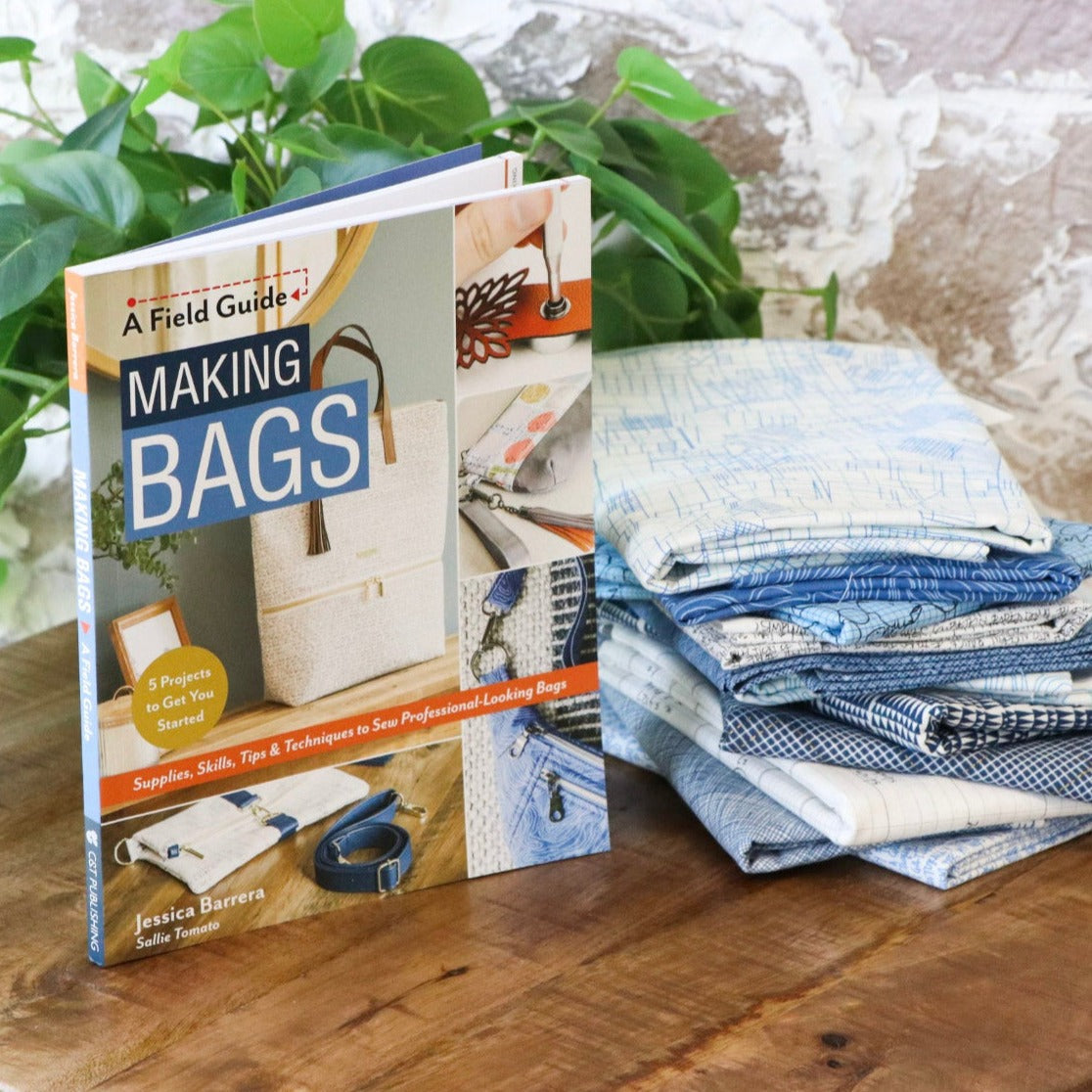 Making Bags A Field Guide by Jessica Barrera & Hardware Kits