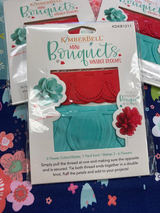 Kimberbell Mini Bouquet: White, Red, Teal